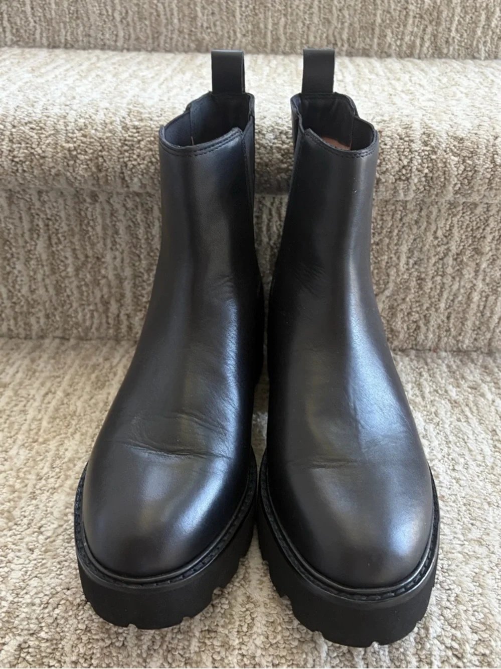 J. Crew excellent 30mm