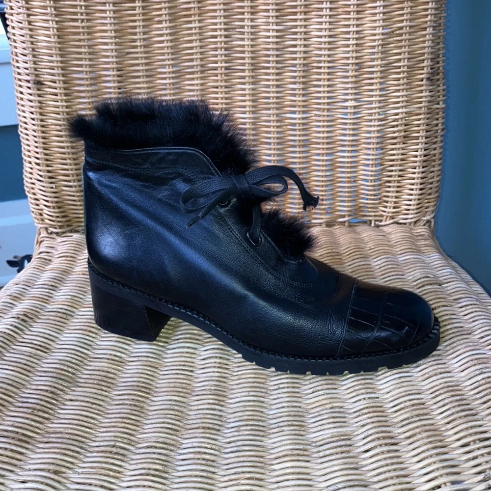 Stuart Weitzman buttery soft
