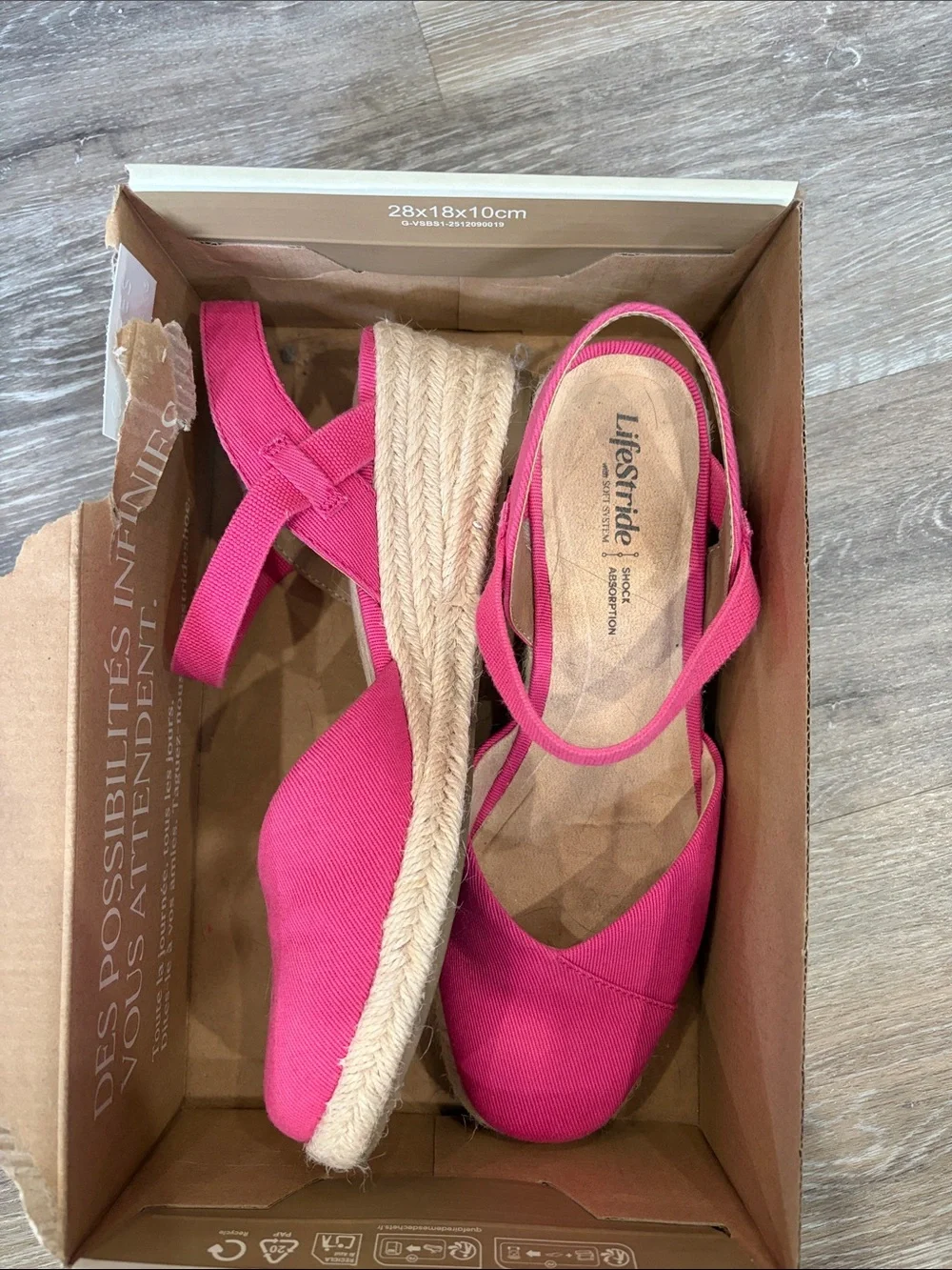 Life Stride women’s wedge