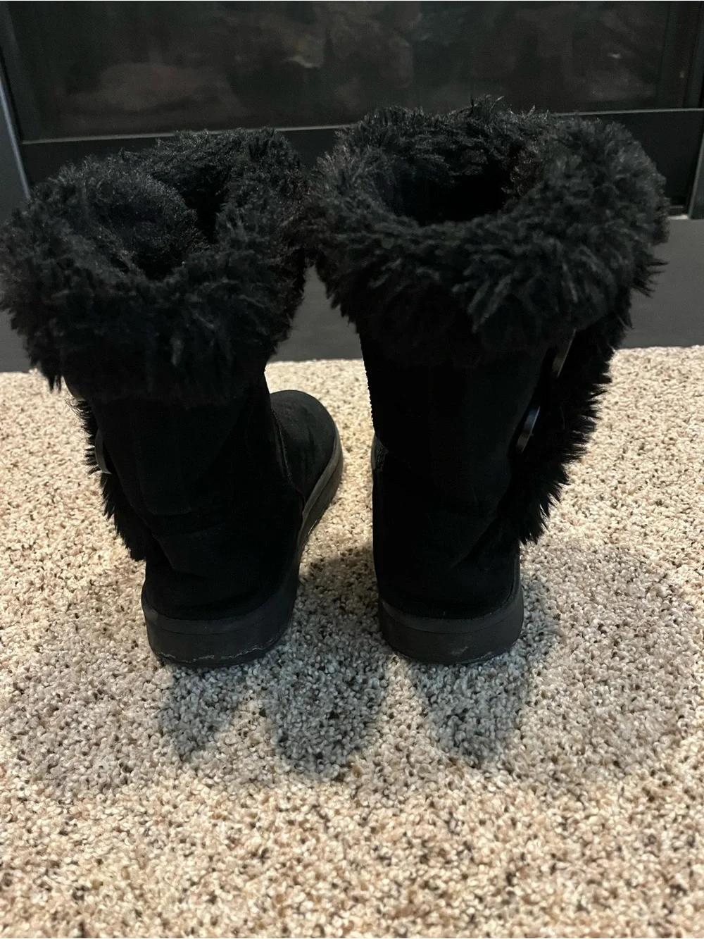 SO stylish black