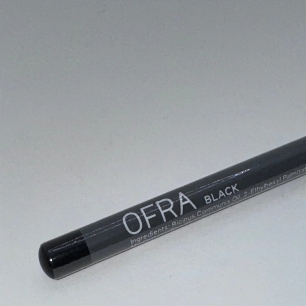 OFRA eyeliner pencil