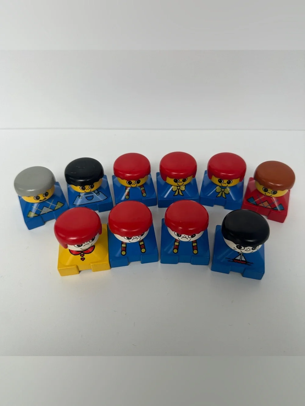 Lego white yellowing