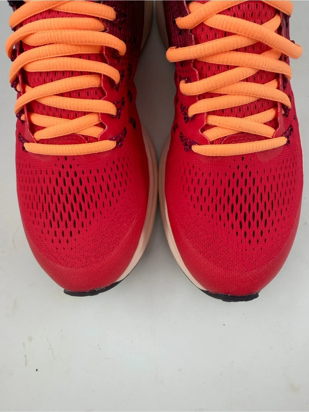 Nike excellent preowned