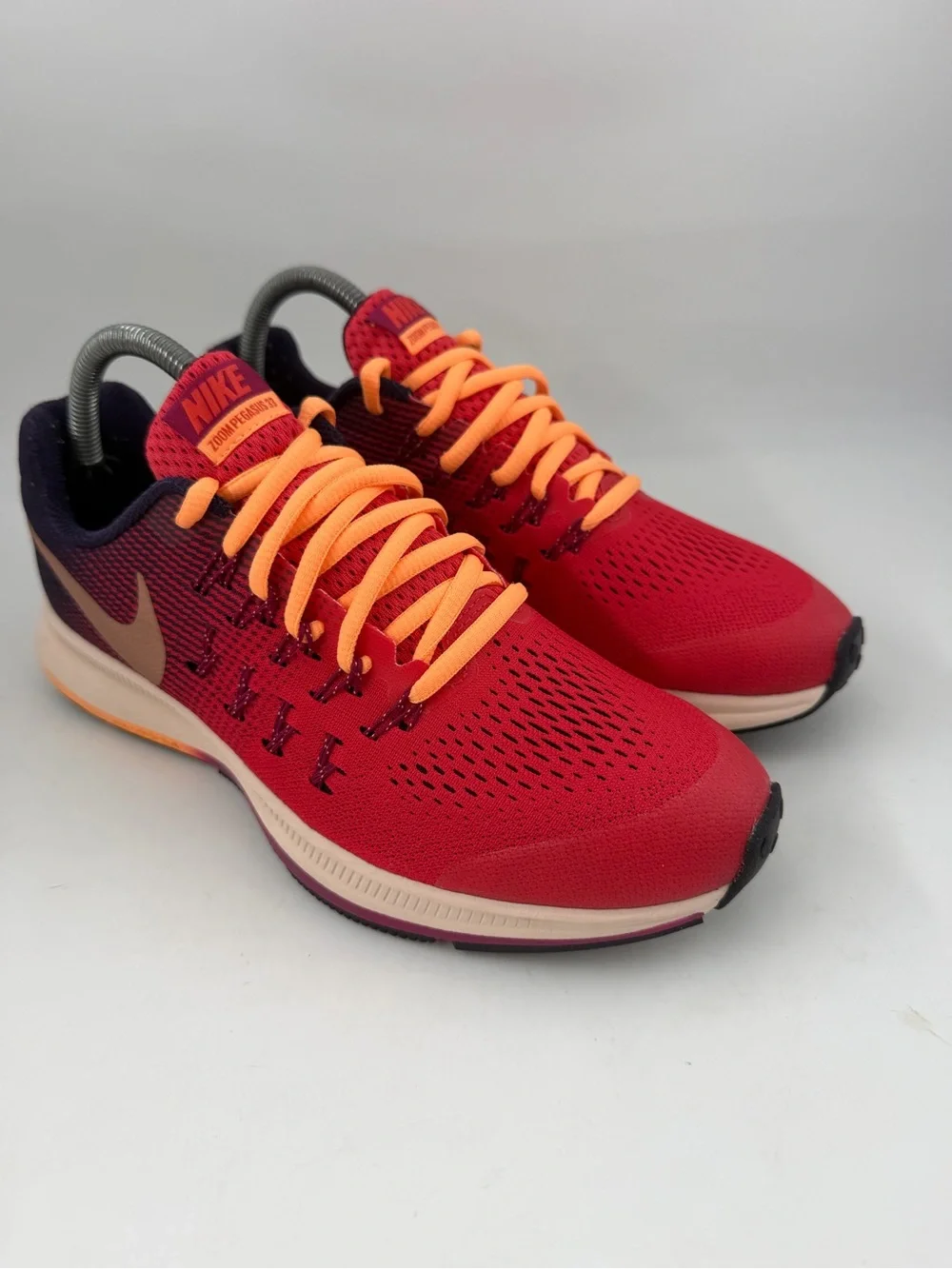 Nike excellent preowned