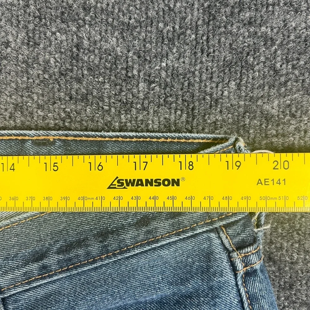 Levis levi 550
