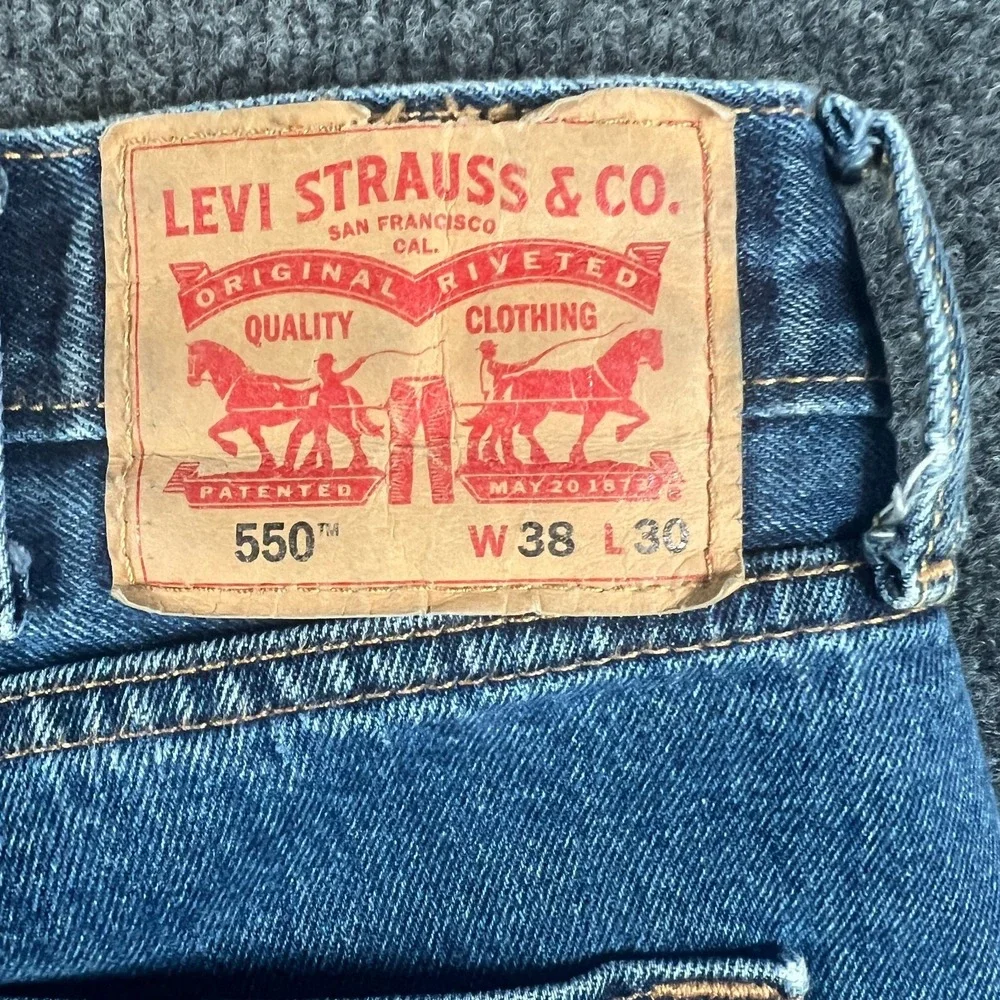 Levis levi 550