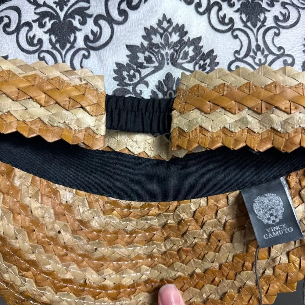 Vince Camuto natural silhouette colorway