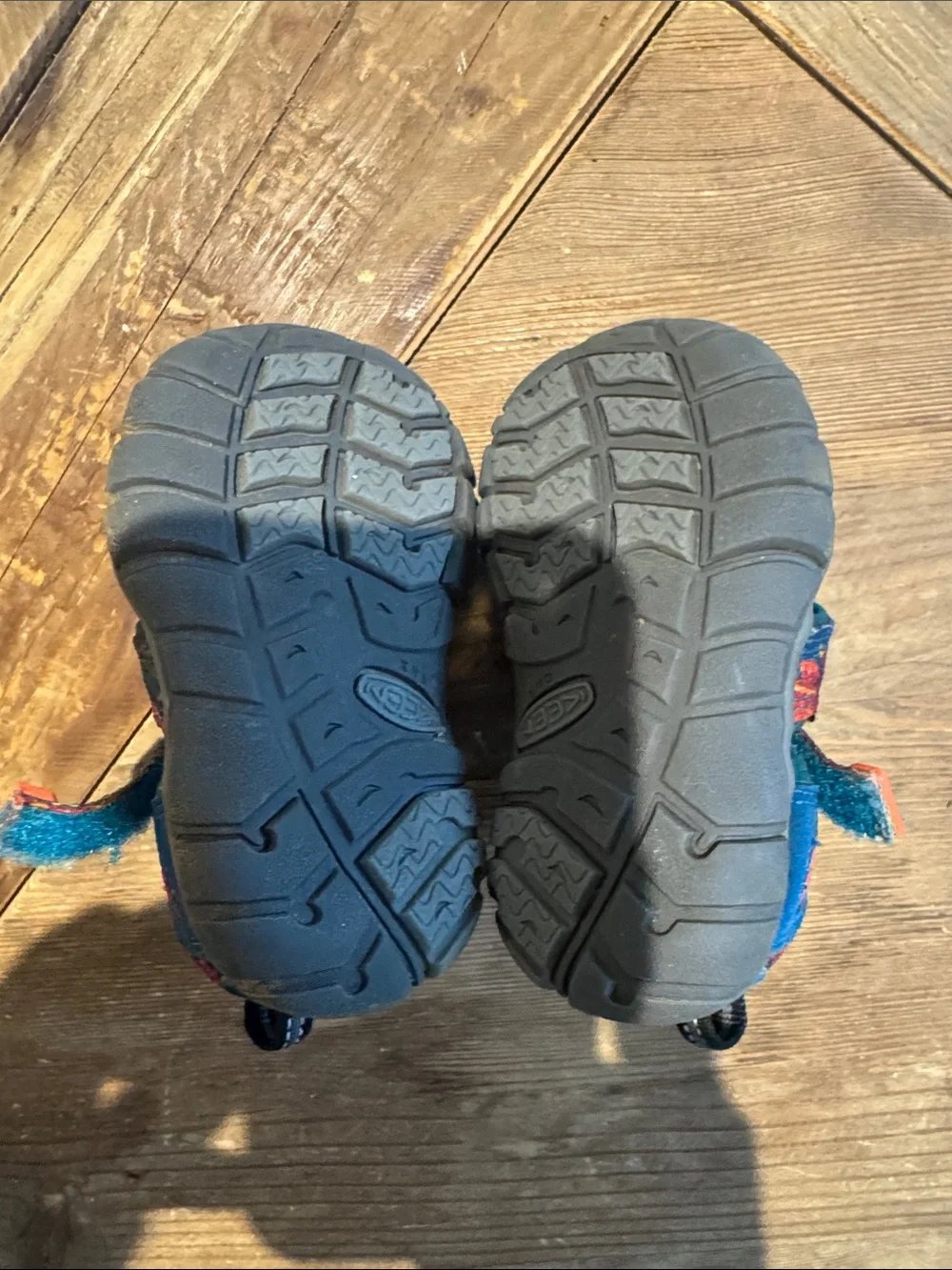 Keen closed toe