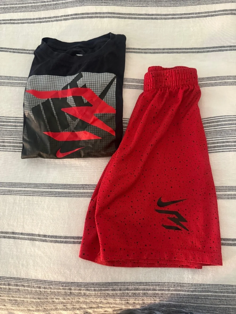 Boys Nike set