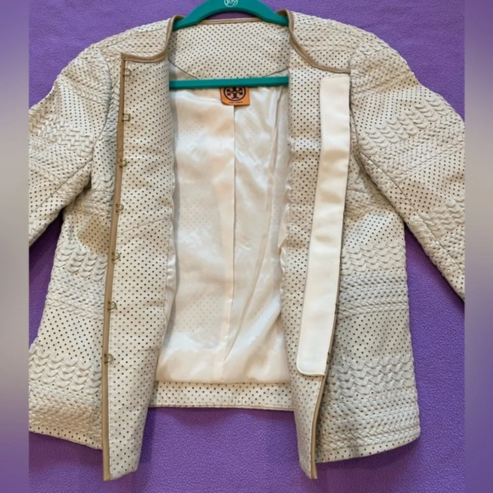 Tory‎ Burch Leather Jacket Woven Lasercut details Cream Tan trim Women’s 6