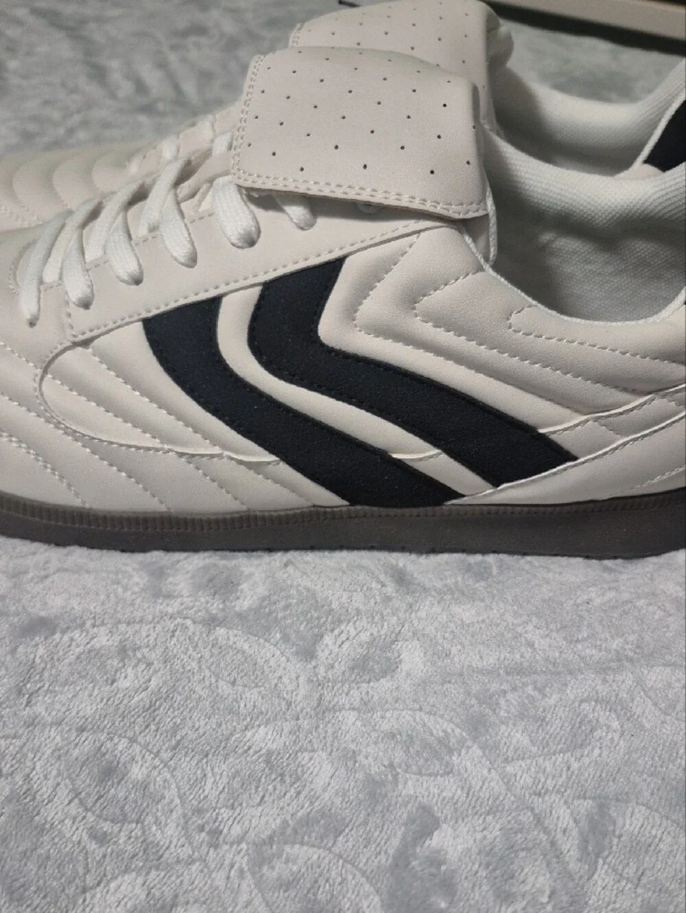 Madden Nyc clean white