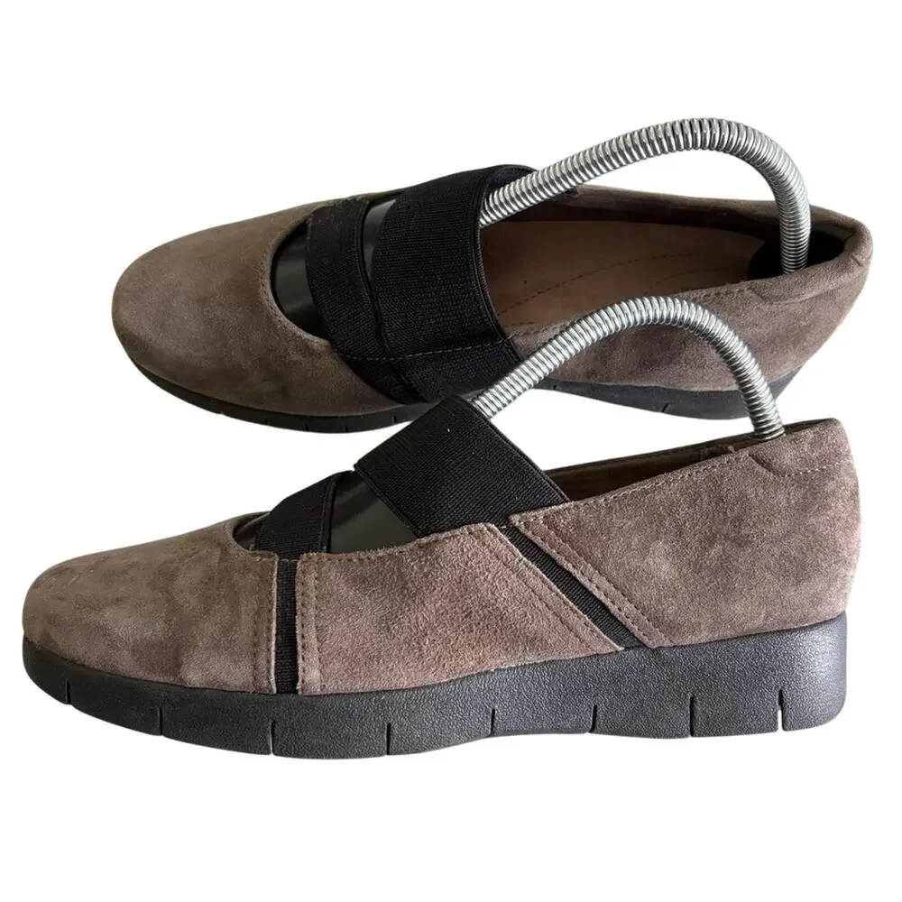 Clarks step out