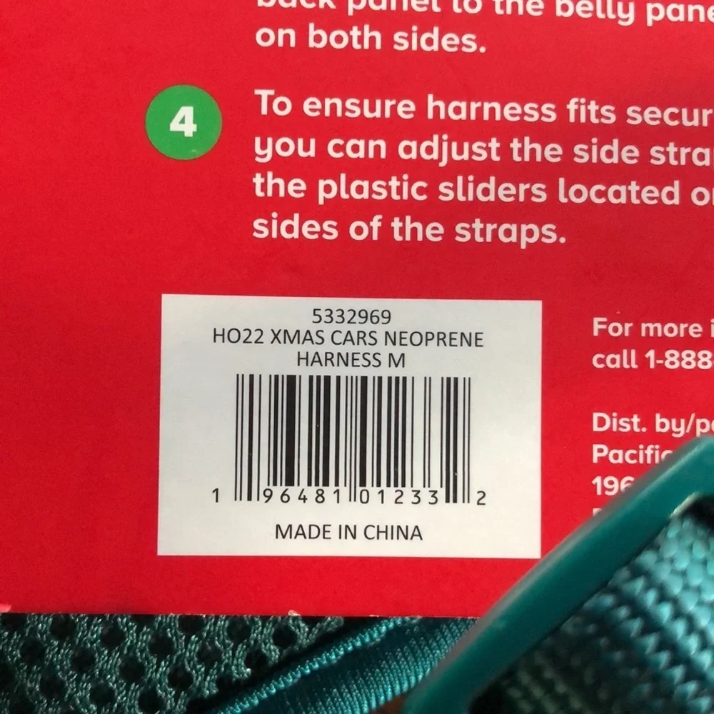 NWT Camper Comfort Dog Harness M