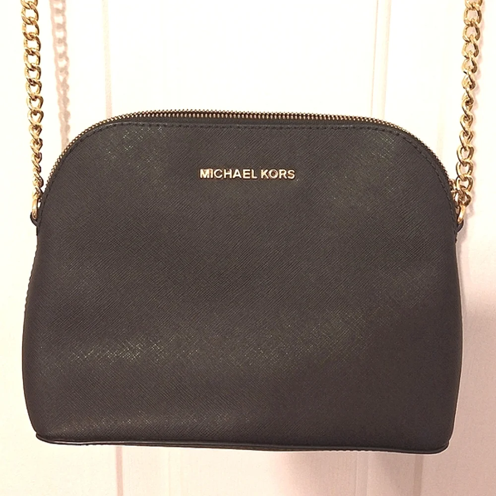 Michael Kors excellent black