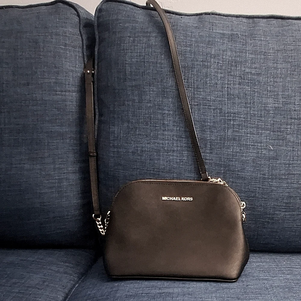 Michael Kors excellent black