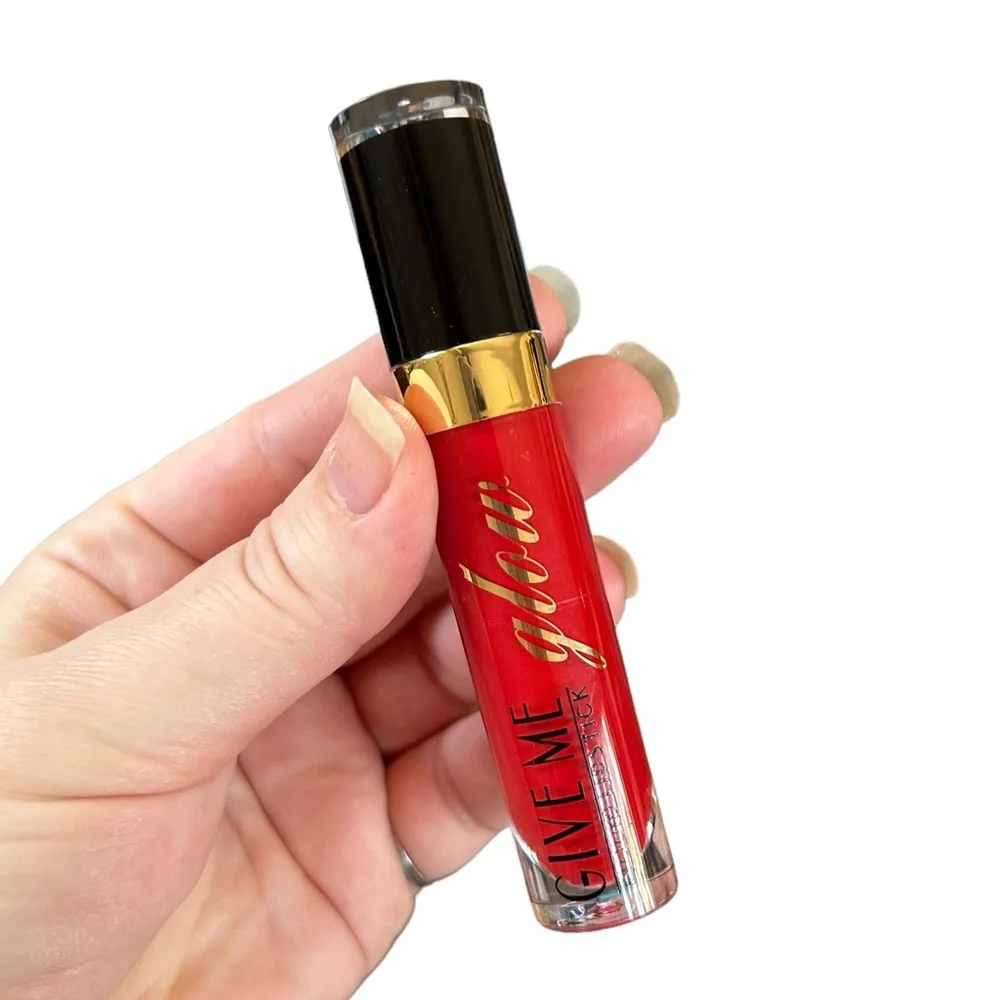 Give Me Glow Cosmetics give me