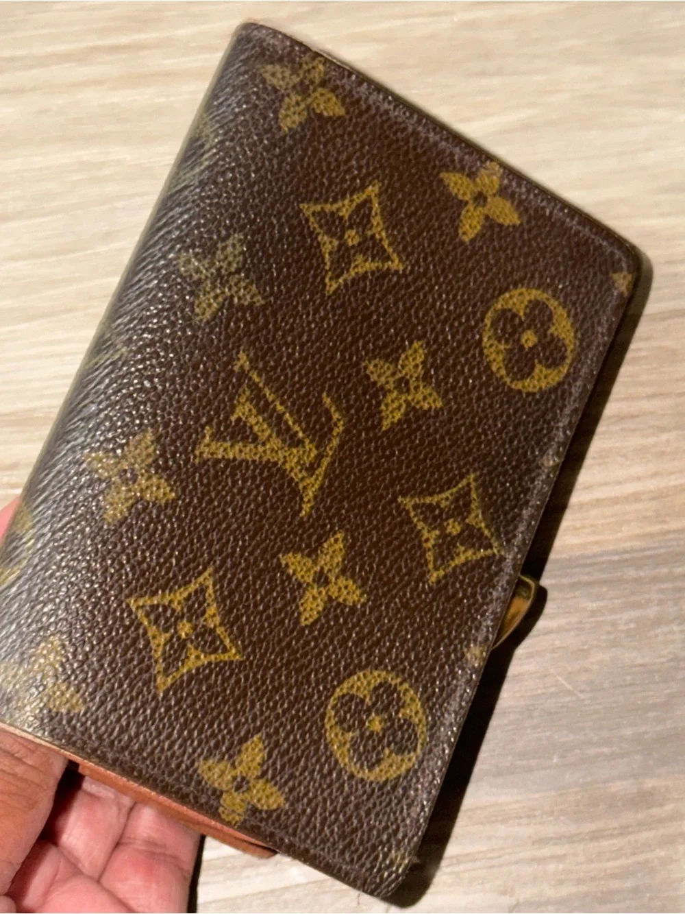 Louis Vuitton 🖤preloved 🖤no