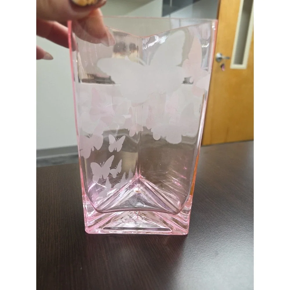 Unbranded vintage pink