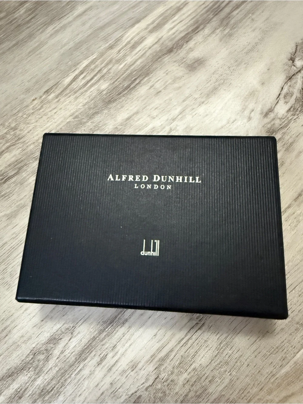 Dunhill detailing also