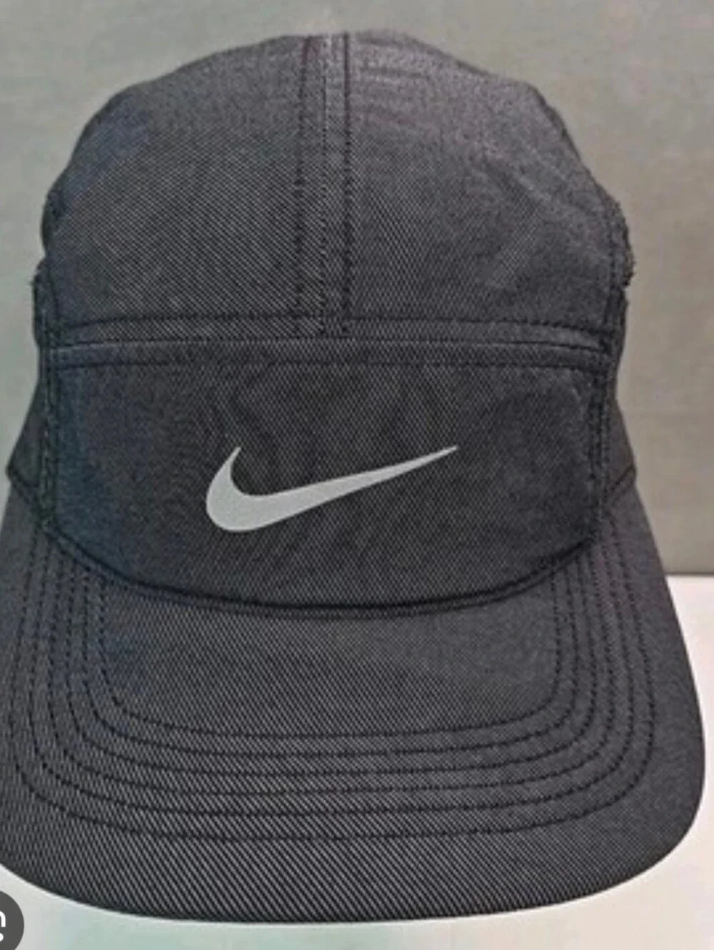 Nike AW84 Dri- Fit  5 Panel Black Swoosh Performance Cap Small