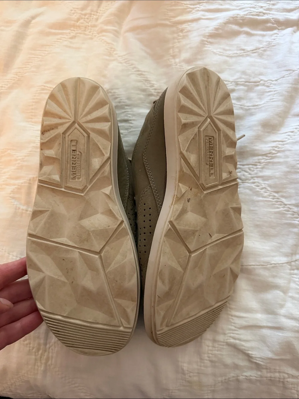 Merrill styling taupe