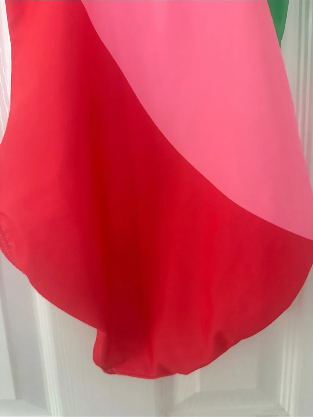 Old Navy colorblock one