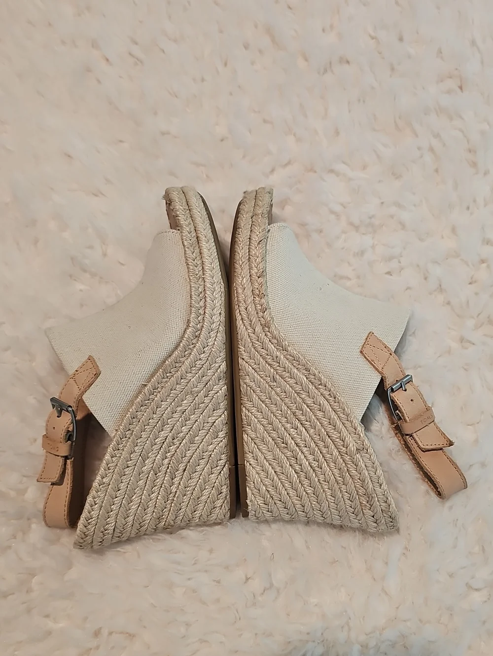Toms worn once