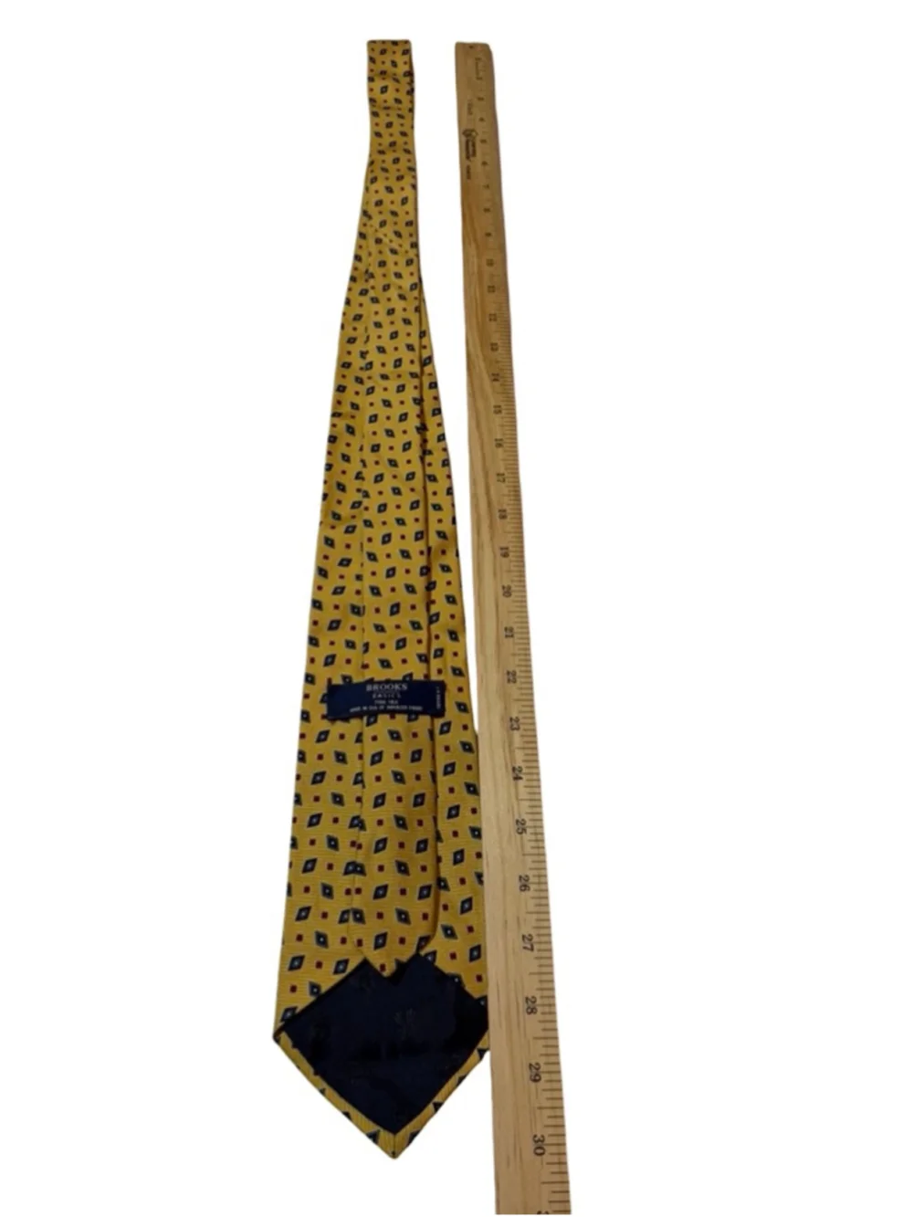 Brooks Brothers Silk Tie Yellow Geometric Diamond Pattern Classic USA Designer
