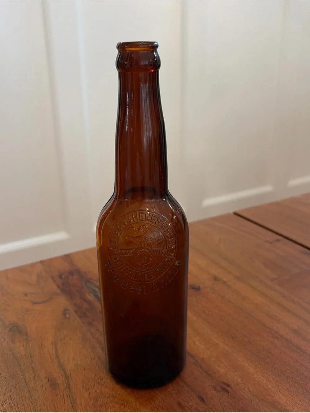 Leisen & Henes Brewing Company 1893–1915 smooth typical