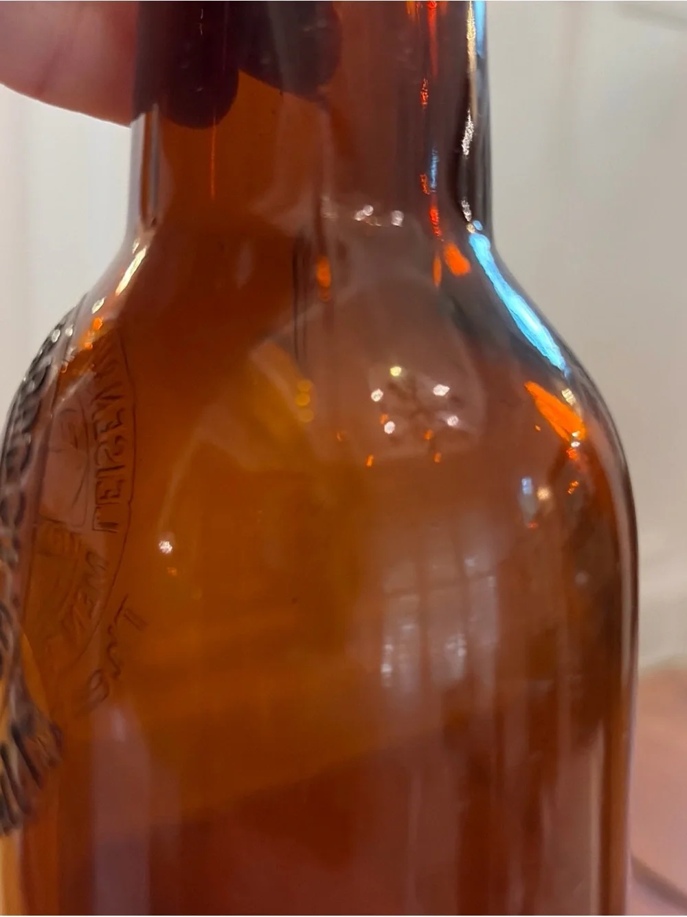 Leisen & Henes Brewing Company heel markings