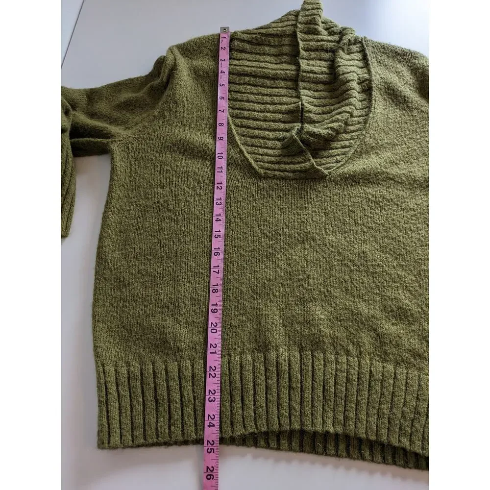 J. Crew brand crew