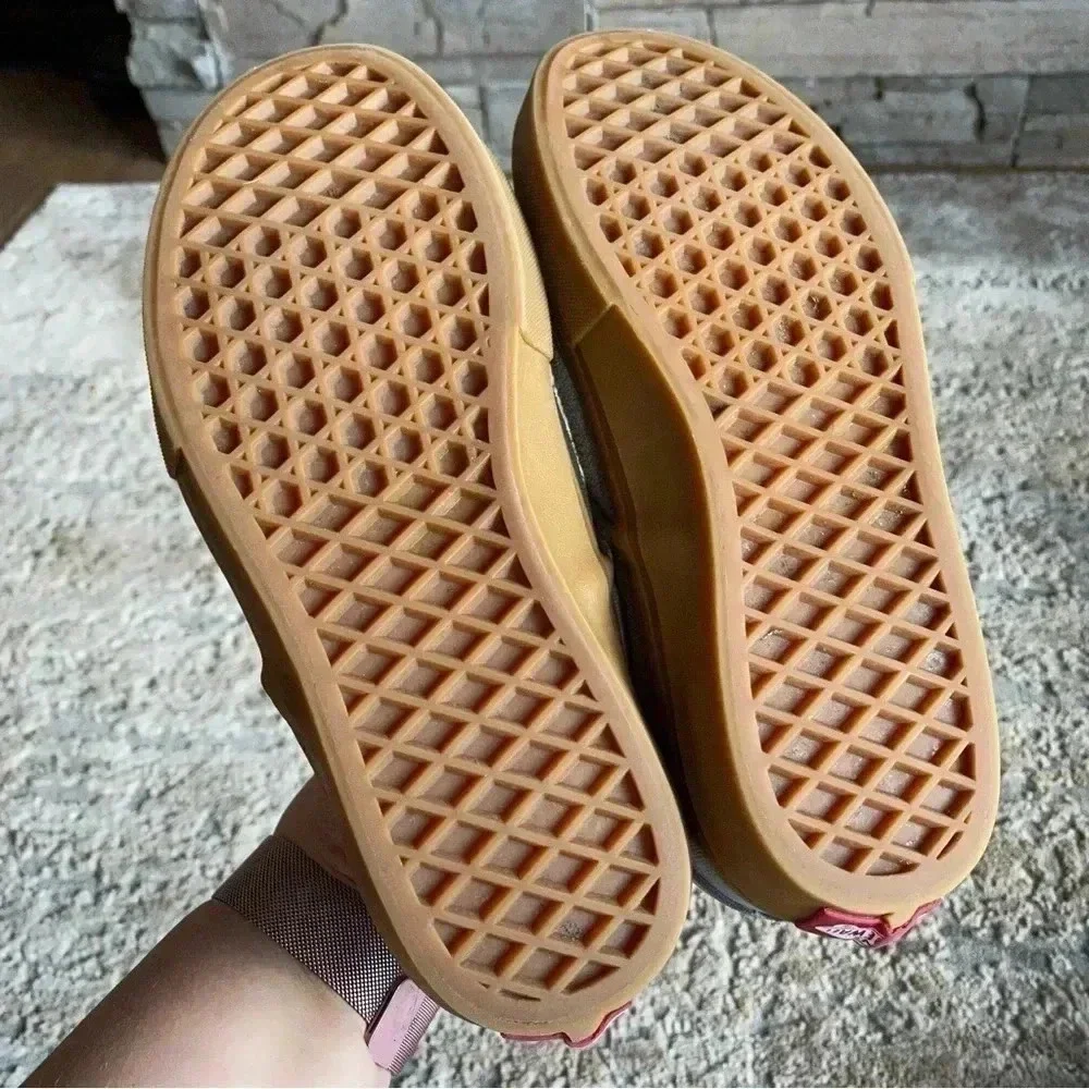 Vans chima ferguson