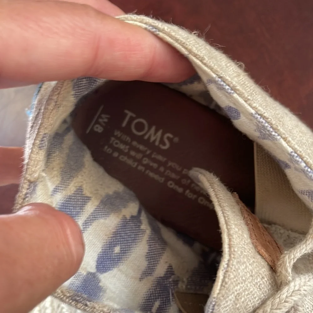 Toms please see