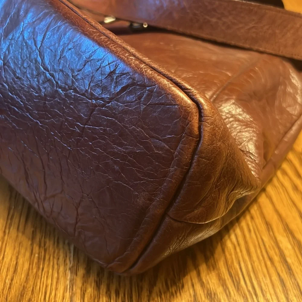 VICTOR vintage shoulder