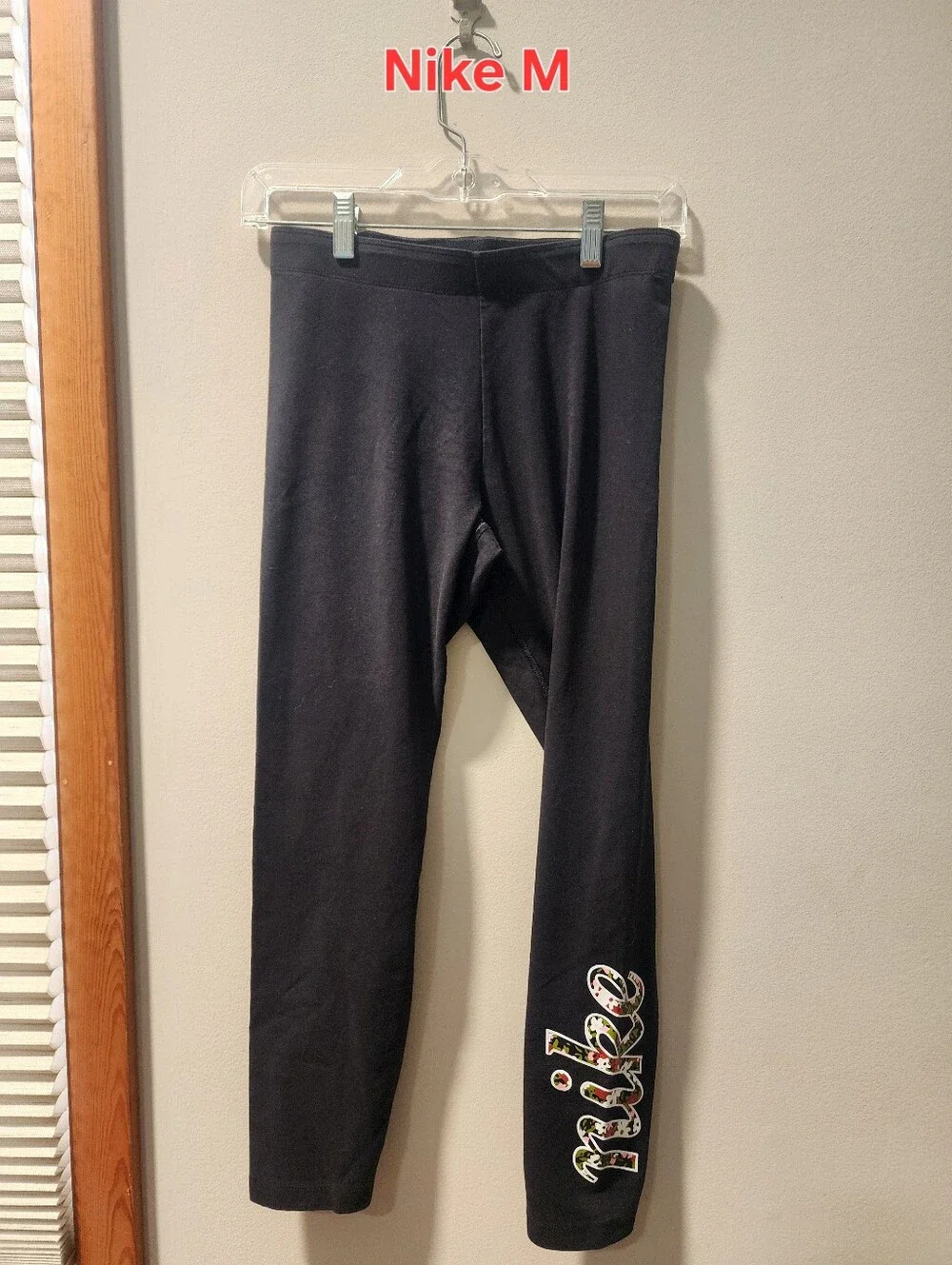 Nike bundle leggings