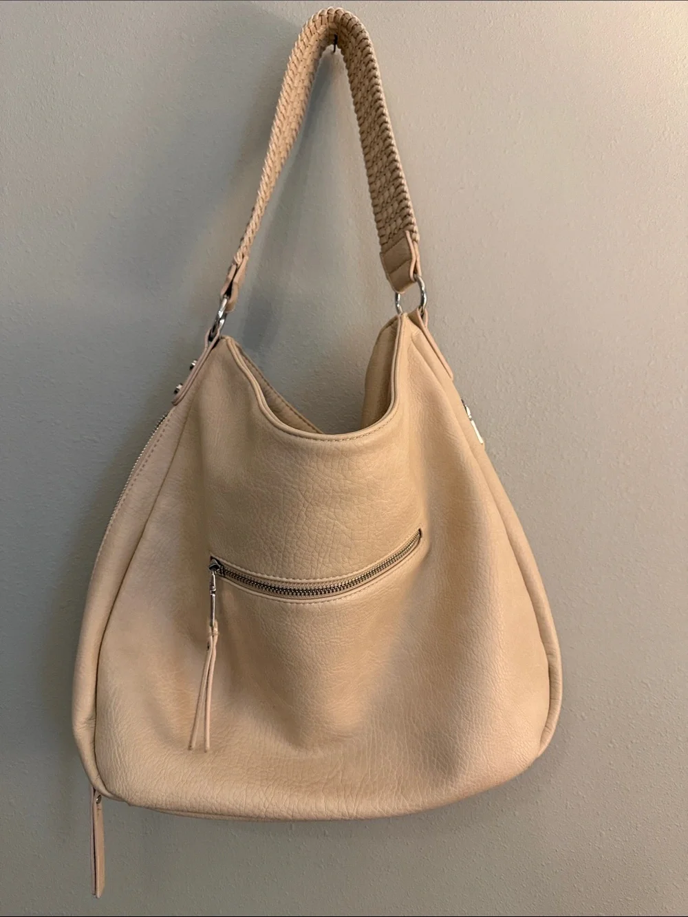 Women’s Beige Shoulder Hobo Bag - Soft Pebbled Leather Style