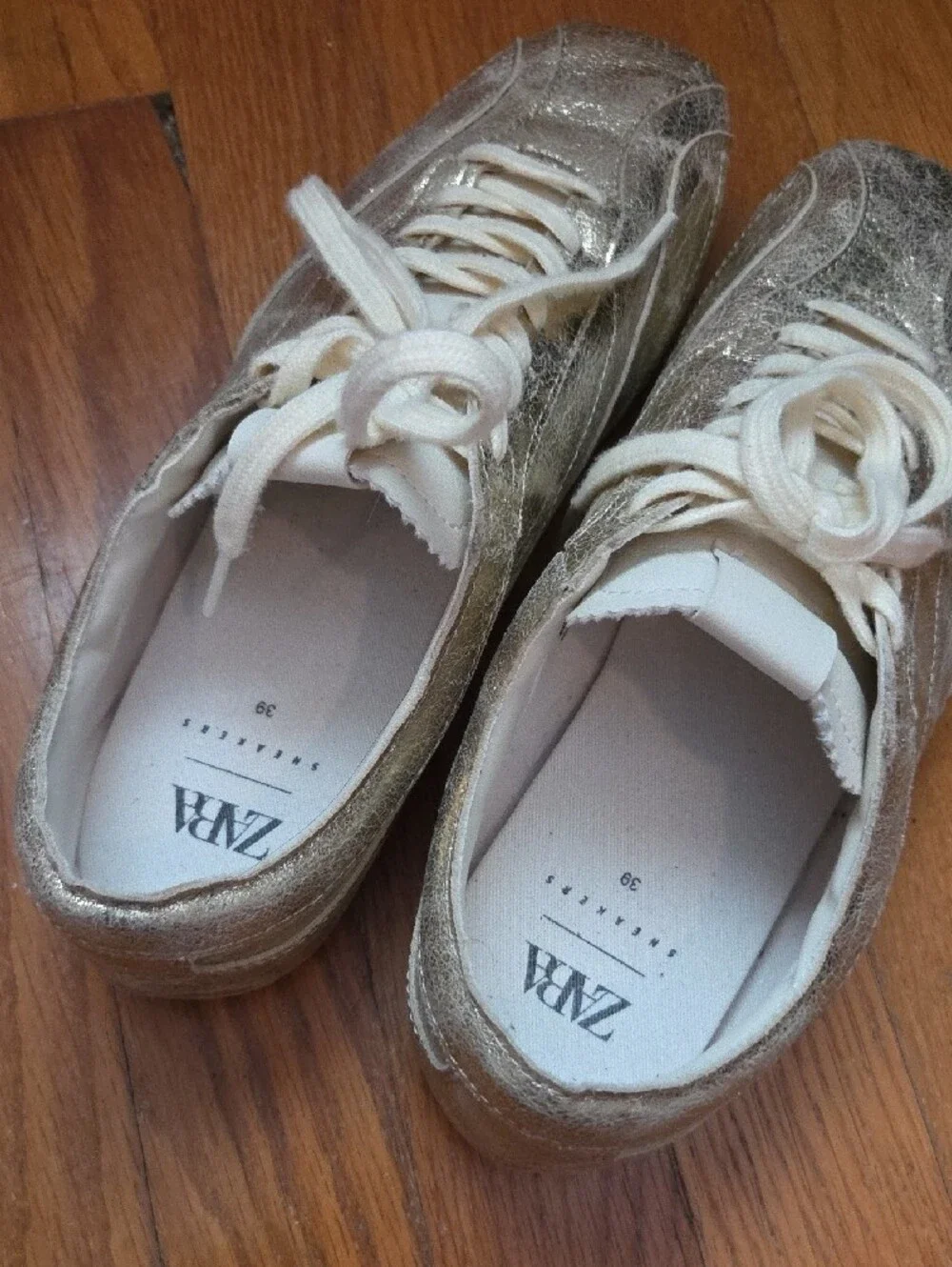 Zara shimmering metallic