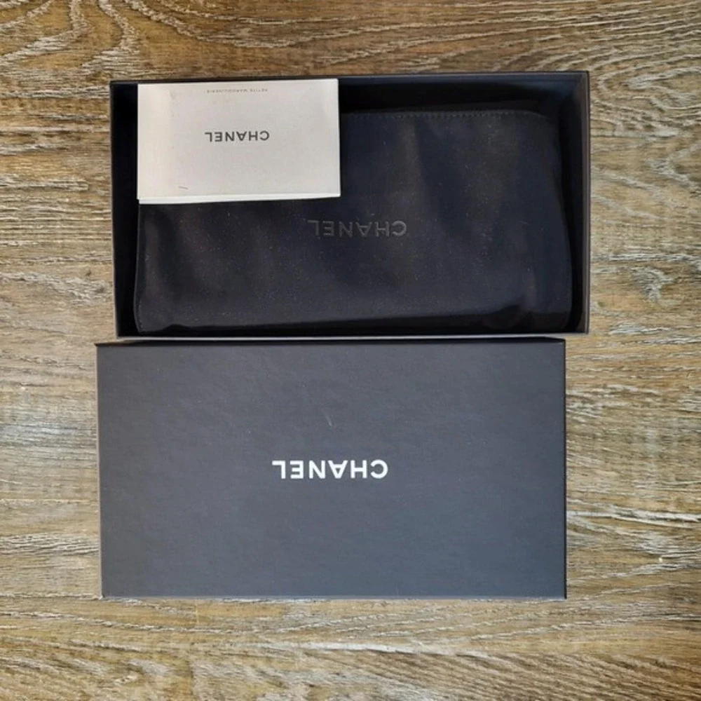 CHANEL deauville pouch