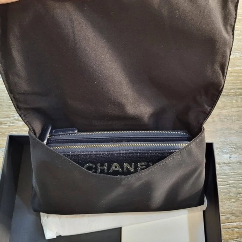 CHANEL deauville pouch