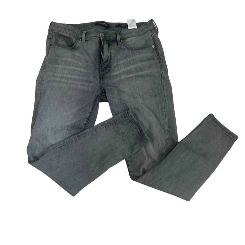 Banana Republic movement color