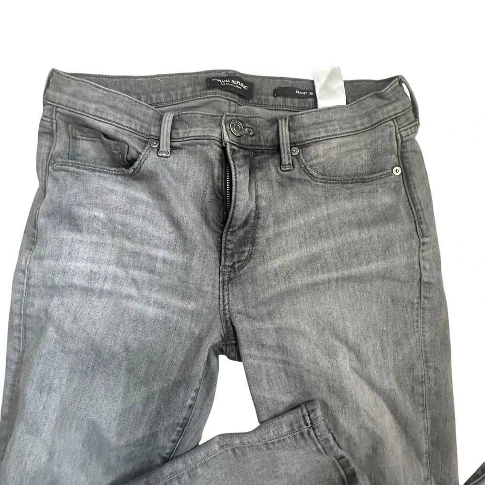Banana Republic round versatile