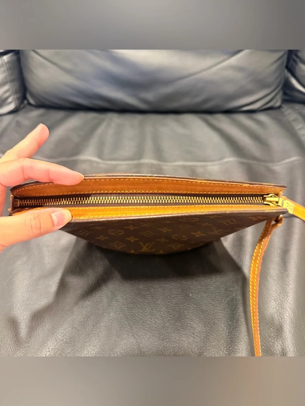 Louis Vuitton hi everyone