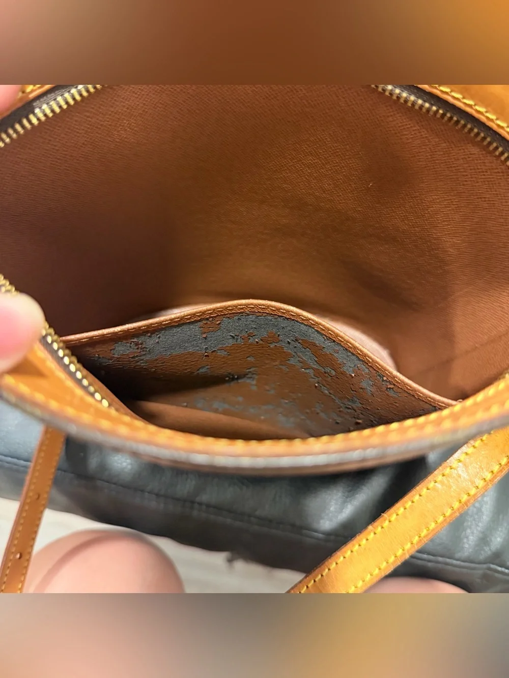 Louis Vuitton hi everyone