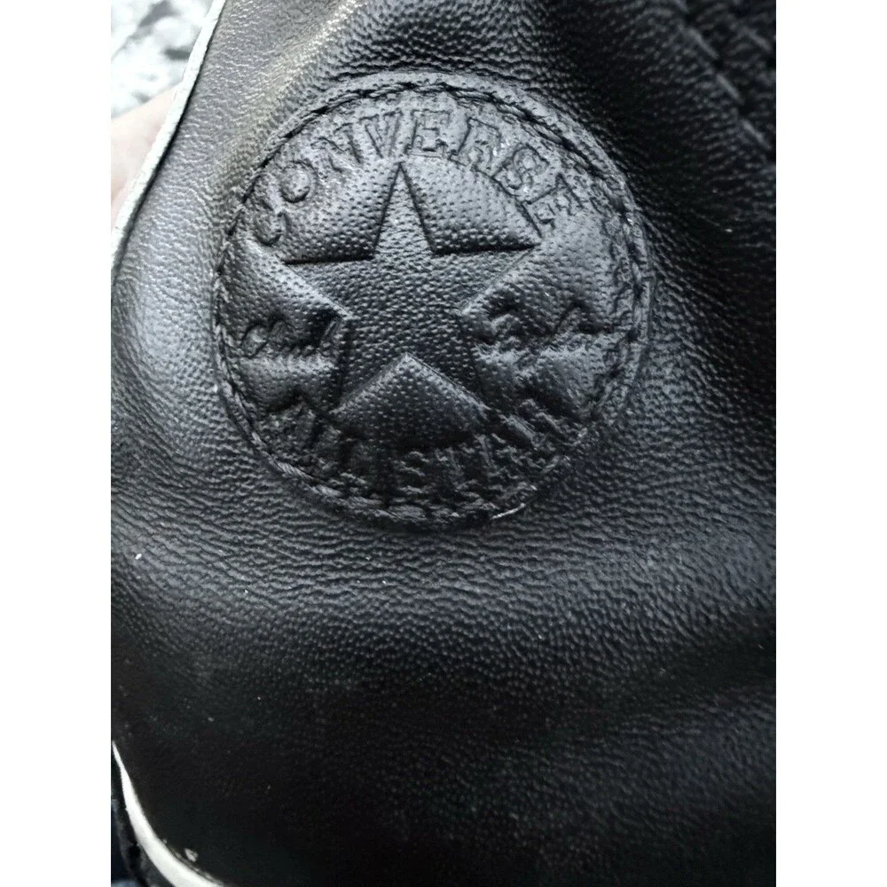 Converse these shoes