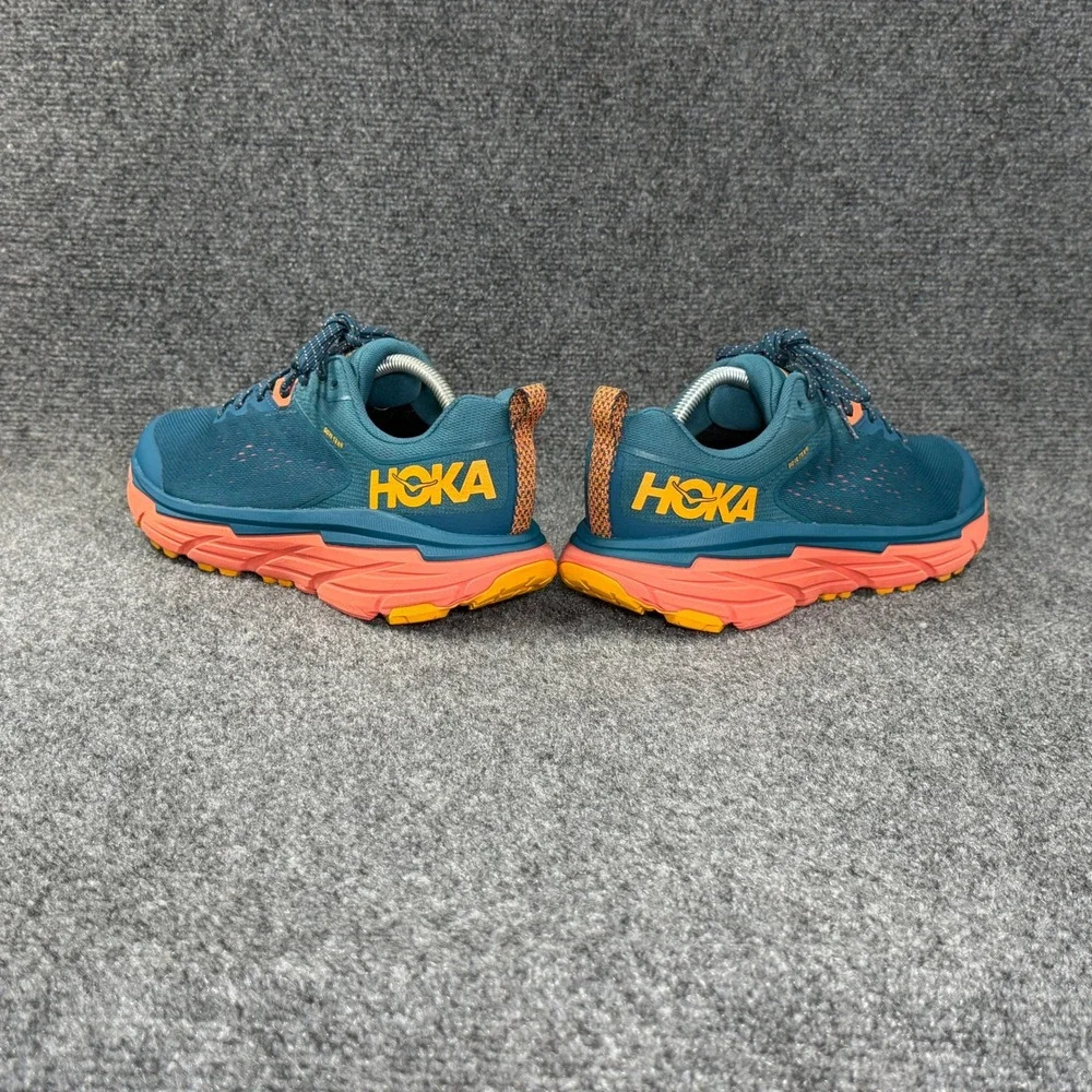 Hoka One One atr stains rocker