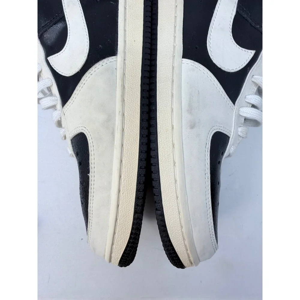 Nike air branding