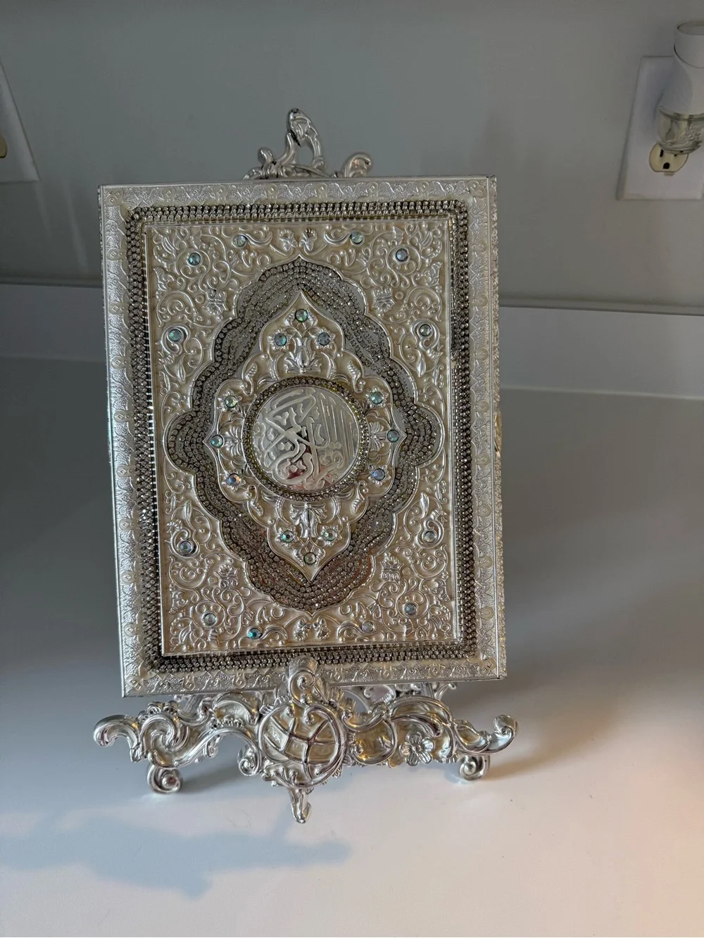 N/A elegant silver