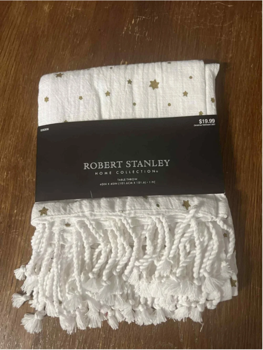 Robert Stanley Gold Star Table Throw 40”x40” White Fringe Christmas Holiday NEW