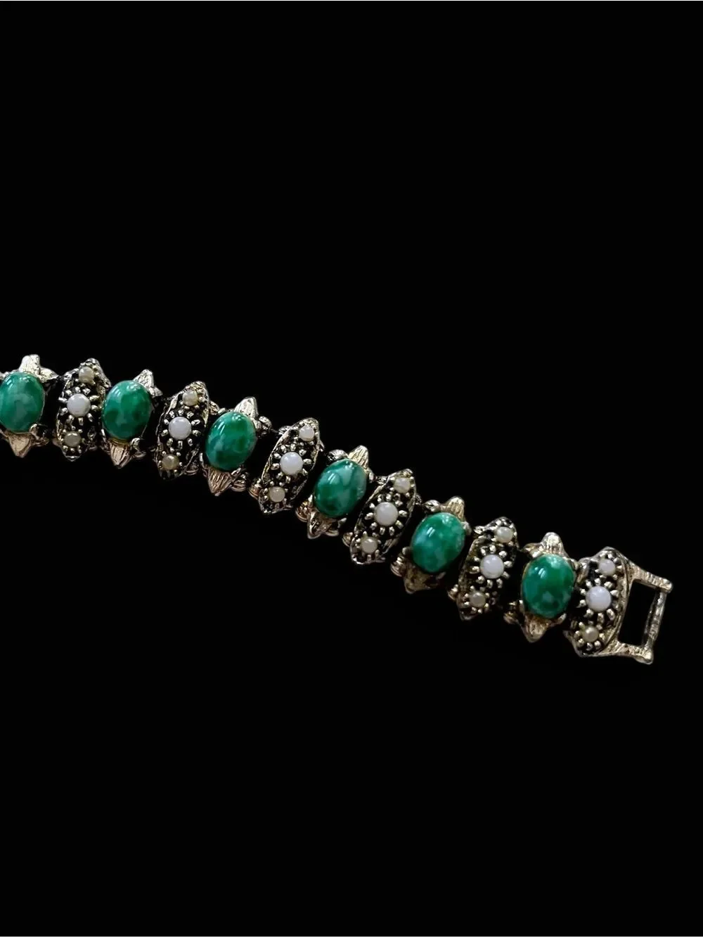 Vintage Metal Link Faux Jade Cabachon Bracelet