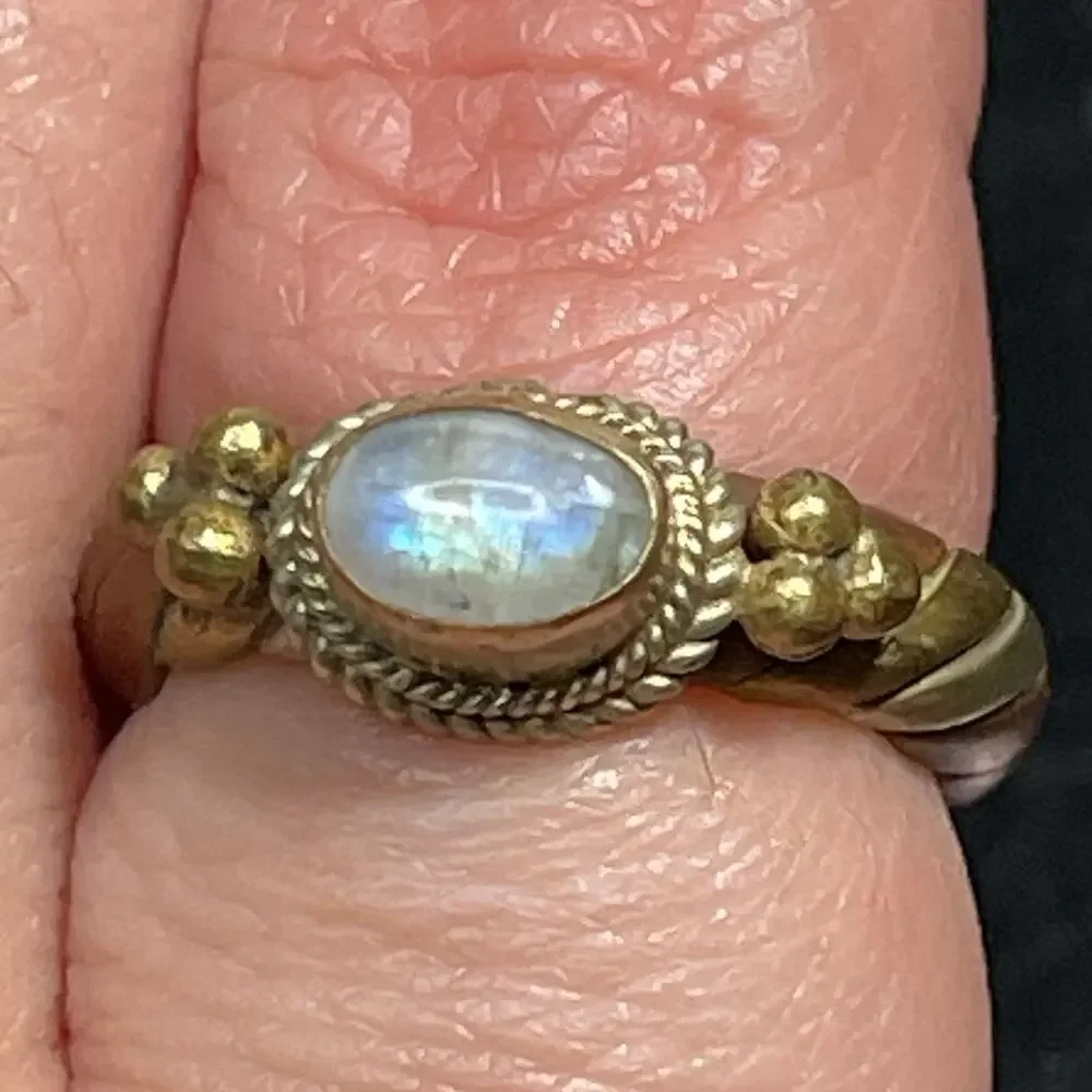 Unknown stunning artisan